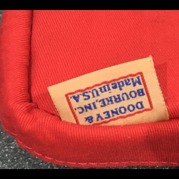 Dooney and Bourke Retro OG classic clutch - Picture 4 of 4